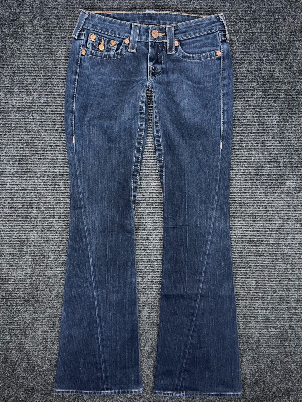 RARE Vintage True Religion Low Rise Twisted Flare Jeans Sz 26 x 33 Dark Wash Y2K - Picture 2 of 9